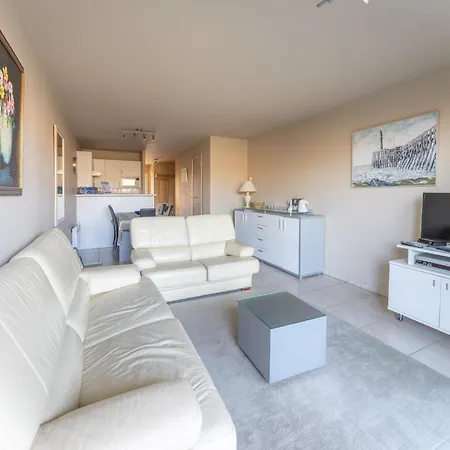 Daire Plaza A1b01 Located On The *